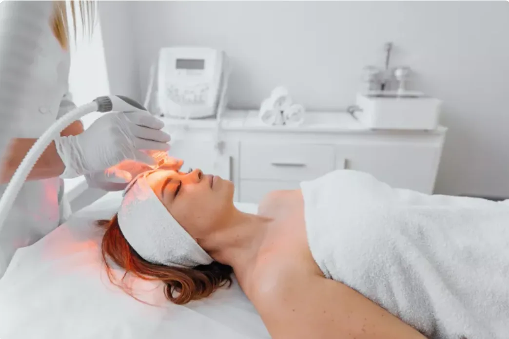 Does Red Light Therapy Improve Acne?
